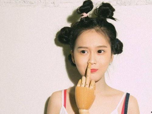 赵本山女儿吃瓜视频