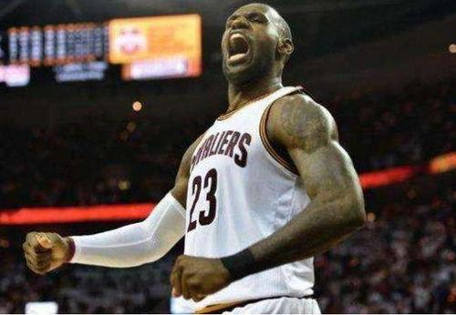 詹姆斯季后赛吃瓜视频,揭秘赛场背后的趣味瞬间