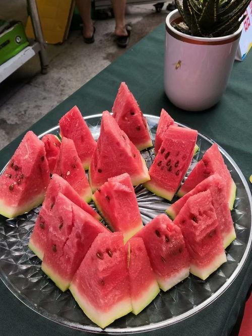 重庆吃瓜被噎,一场美食与安全的碰撞  第2张