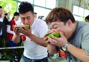 15万少爷吃瓜,一场跨越阶层的美食盛宴 第2张 15万少爷吃瓜,一场跨越阶层的美食盛宴 第2张