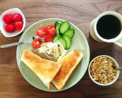 瓜哥吃早饭视频,美味早餐背后的温馨故事 第1张 瓜哥吃早饭视频,美味早餐背后的温馨故事 第1张