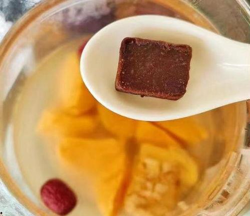 红糖宝宝吃瓜,红糖宝宝甜蜜吃瓜记  第1张