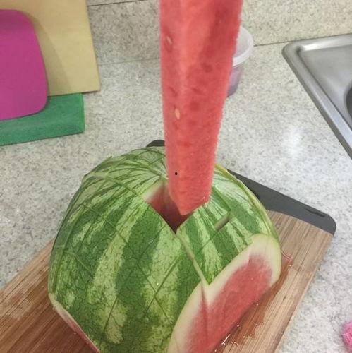 切瓜吃瓜情侣头像,切瓜吃瓜情侣头像背后的浪漫故事  第3张