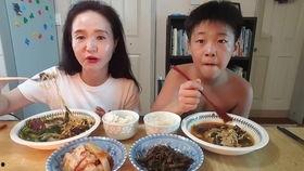 吃瓜母子同学,吃瓜母子同学生活趣事  第2张