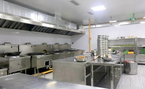 托普学校吃瓜  第2张